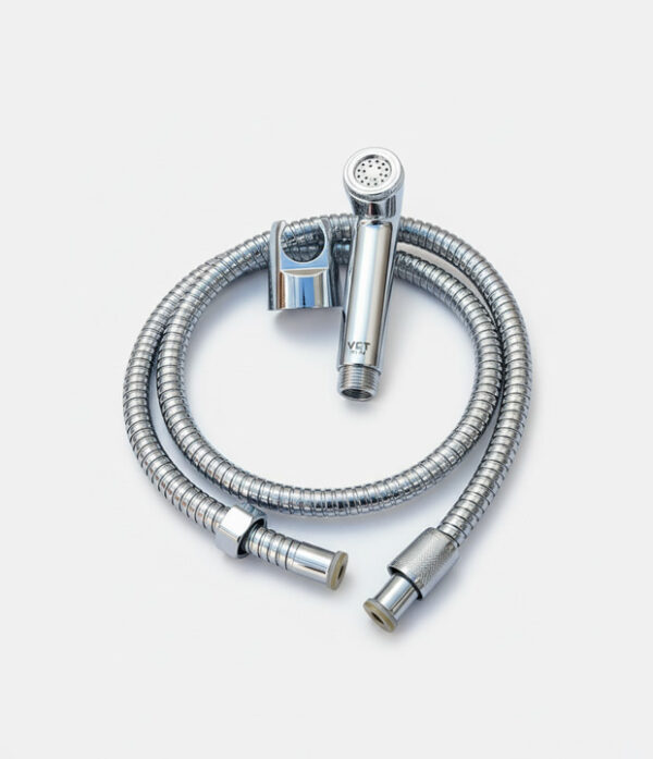 VHT Jini Shattaf set in polished chrome featuring hand sprayer, hose, and bracket.